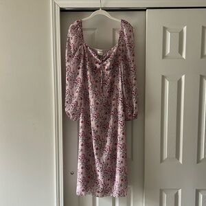 Aritzia NWOT Size 10 Midi Floral Chiffon Dress